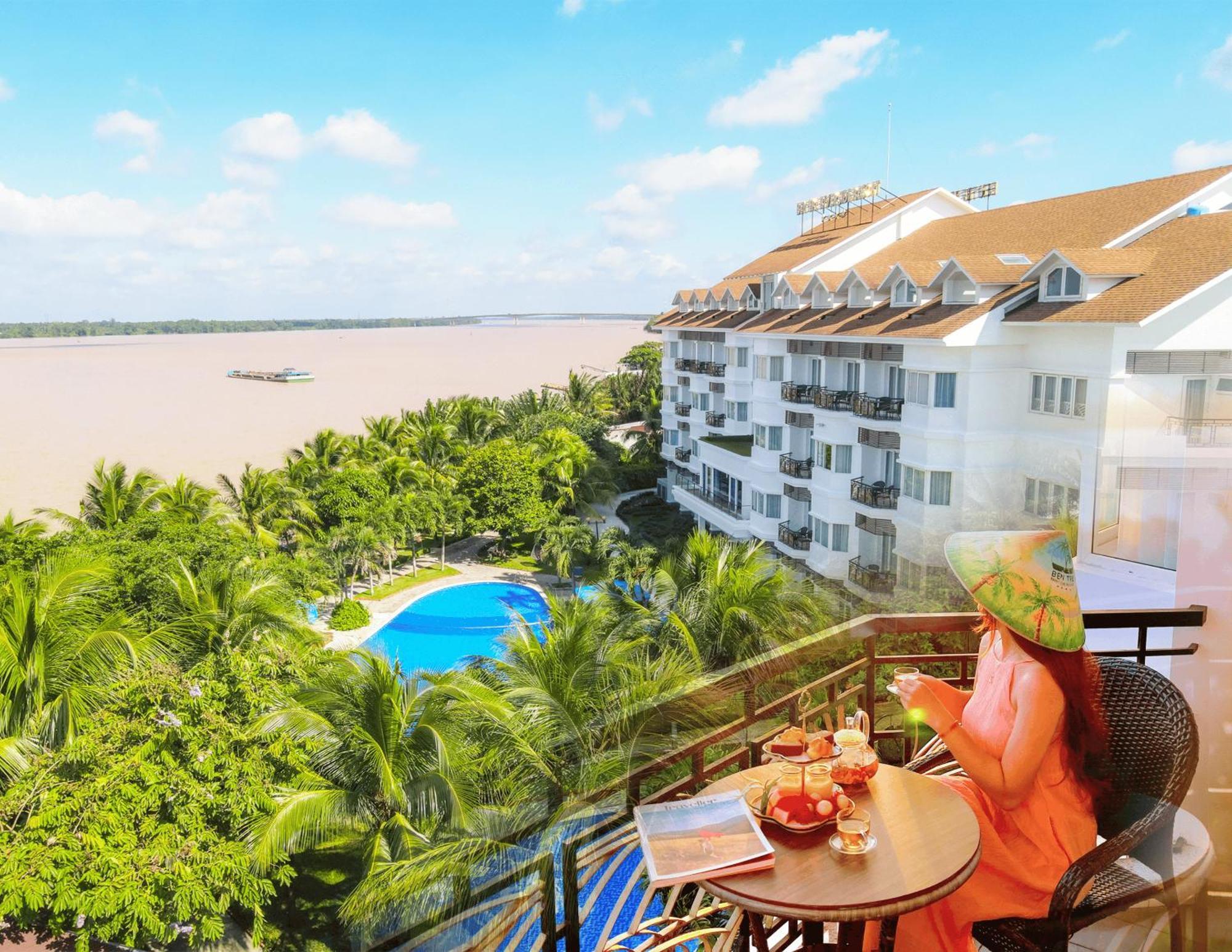 Riverside Ben Tre
